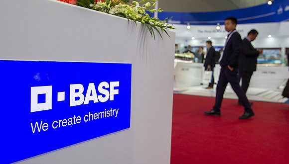 BASF Ultramid: Prospectus et commoda materialis industriae in energia globalis transitus