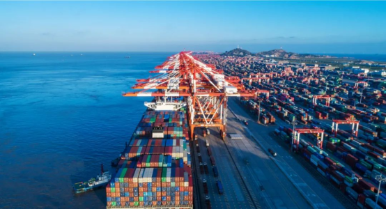 Trade claustra reshape ad plastic industria landscape